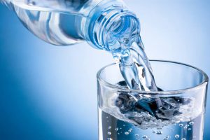 بررسی فواید بی نظیر نوشیدن آب